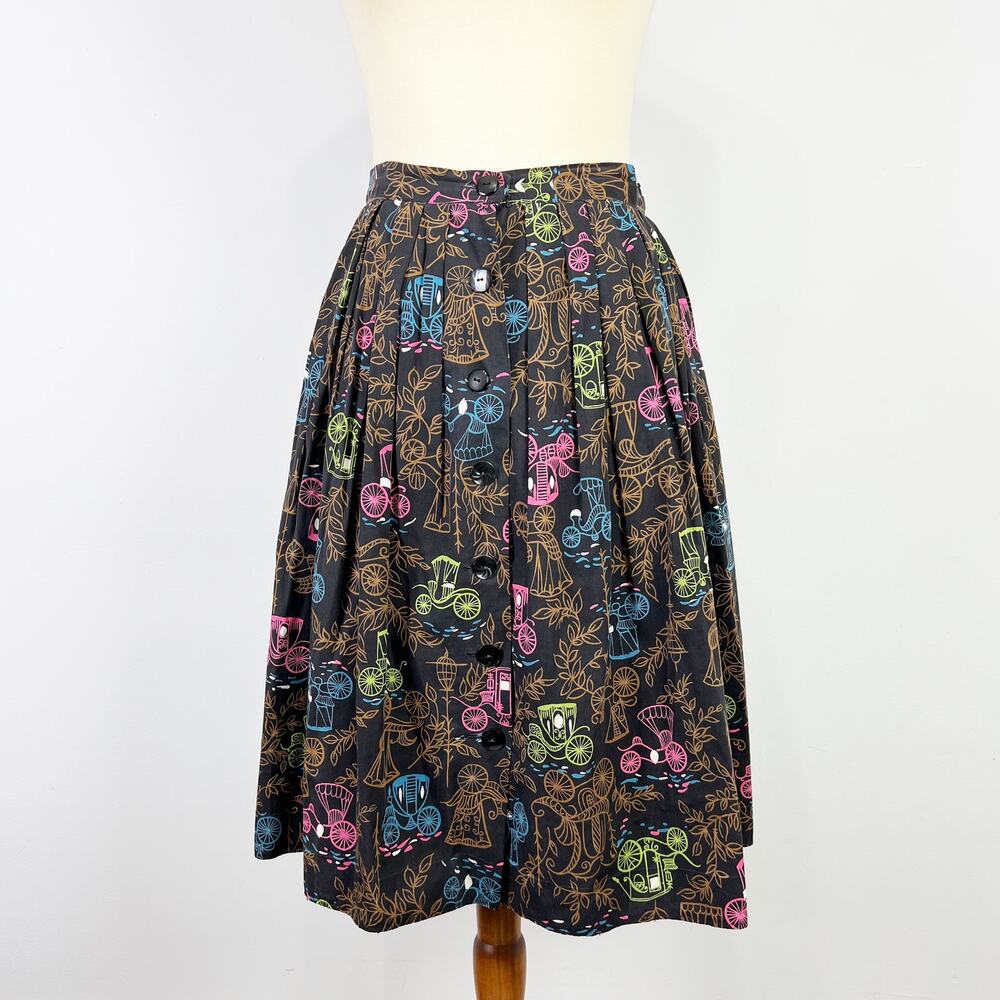Vintage pleated circle skirt button front carriage leaf print black Size XS